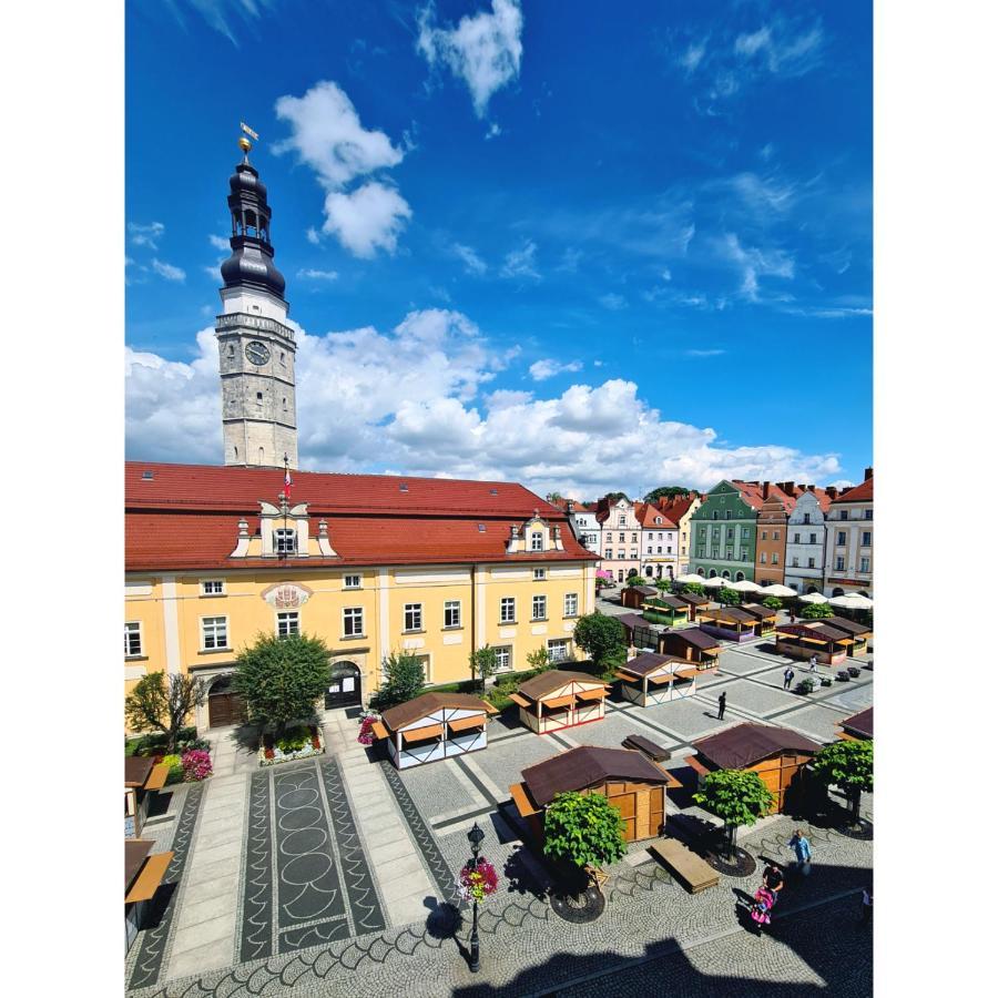 Apartamenty Przy Ratuszu Boleslawiec  Bagian luar foto
